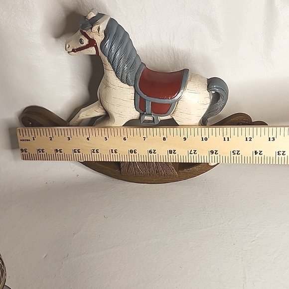 Vintage Burwood Rocking Horse Wall Decor USA 1980s 10" x 13" Nursery Plaque - Picture 7 of 10